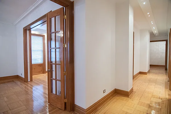 Rented by WAM Partners - William Moses Co. | media 62