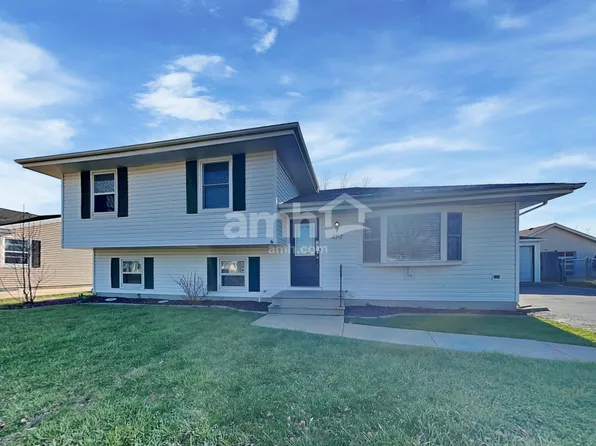 2512 La Brecque Dr, Plainfield, IL 60586