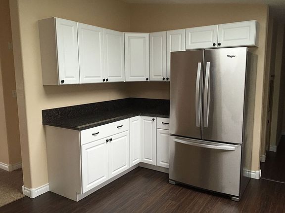 3rd image of 16500 SE 1st St Unit 04