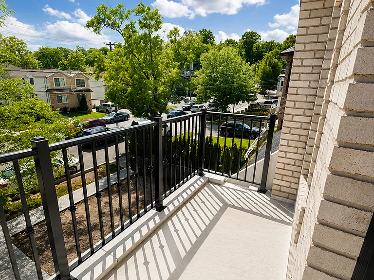25 Buel Ave #2 — Photo 16