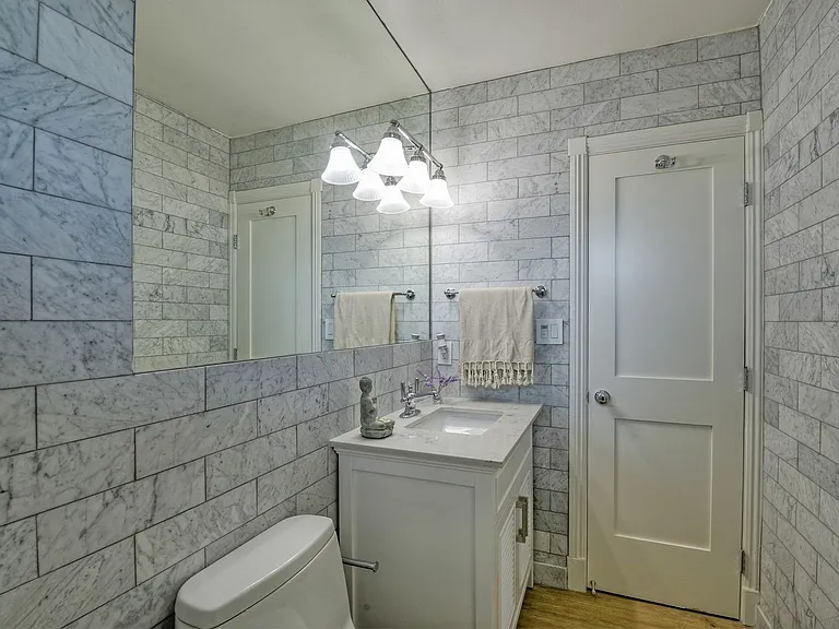 Muir Place — Photo 34