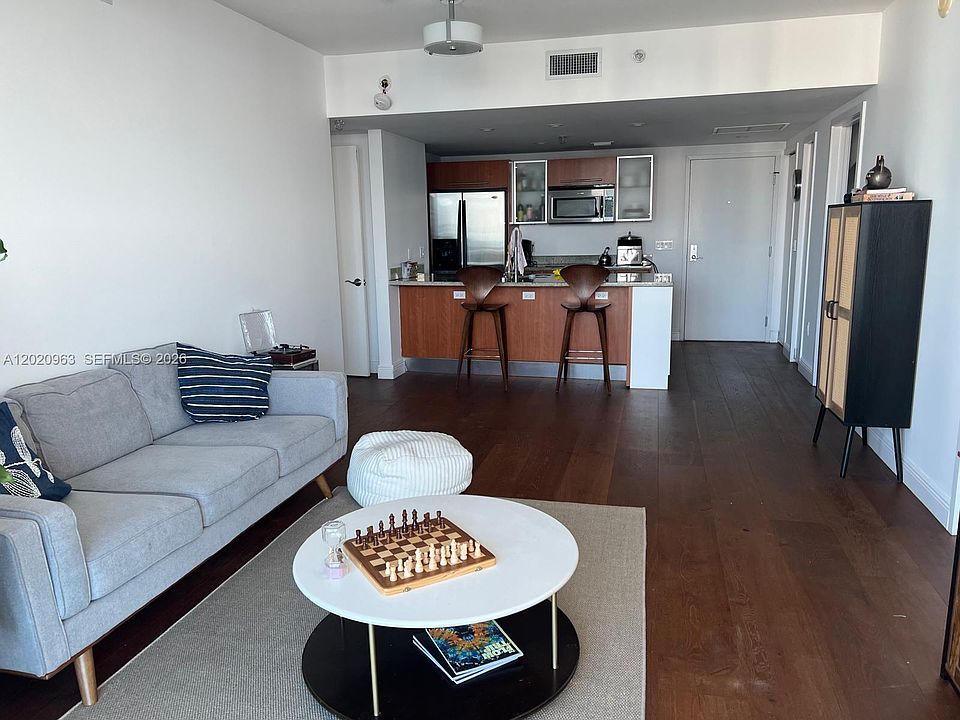 1st image of 185 SW 7th St APT 3209