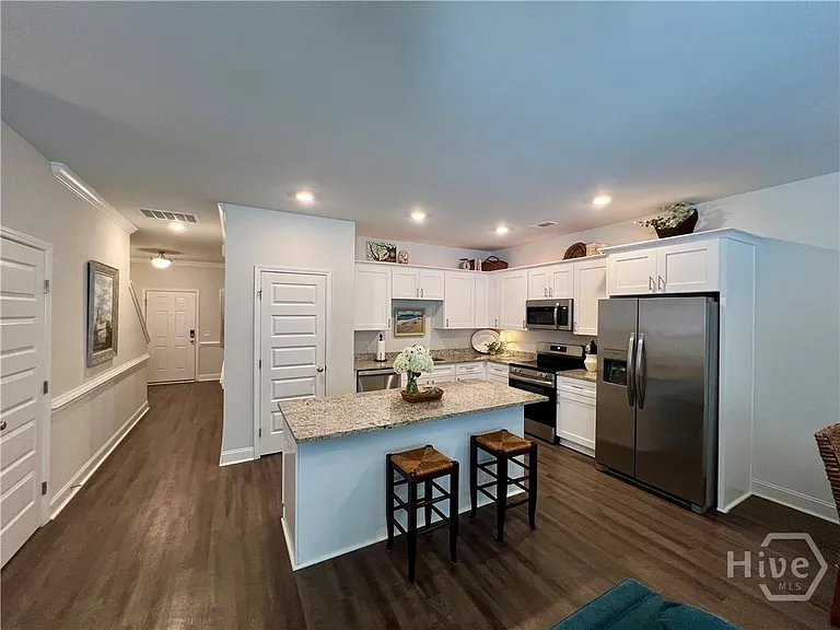 500 Governor Treutlen Cir — Photo 5