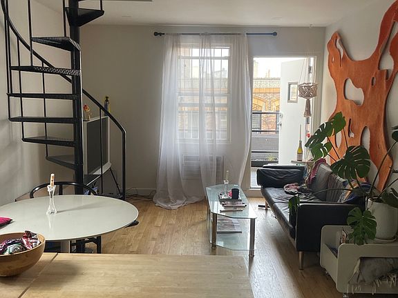 3rd image of 173 Ludlow St APT 5C