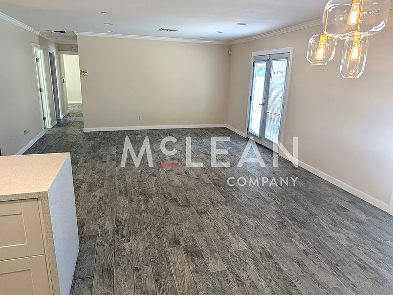 2601 N Cerritos Rd — Photo 4