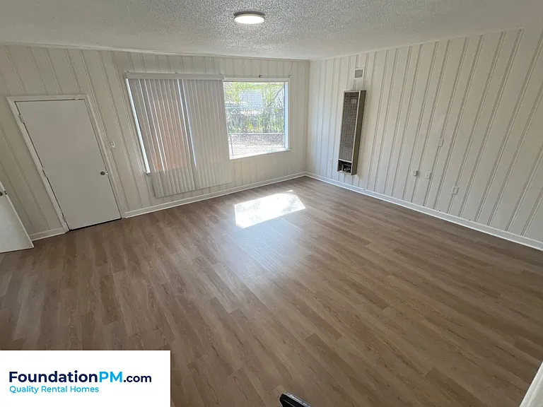 2143 Vollintine Ave — Photo 10