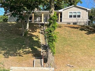 7610 SE Eagle Ln, Riverton, KS 66770