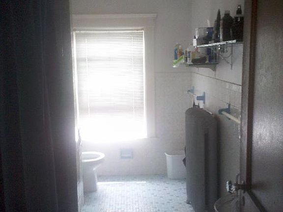 3rd image of 634 Belmont St