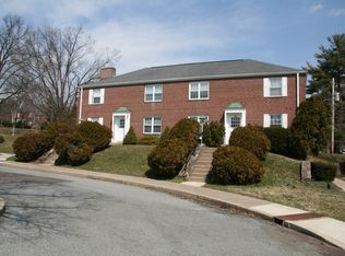 200 Maplewood Dr #A, Pottstown, PA