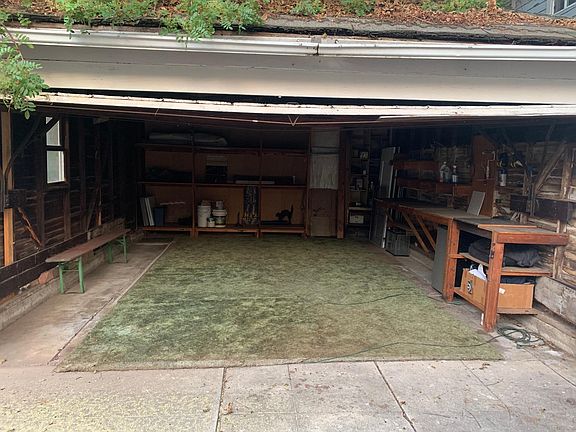 5th image of 1032 N Ogden Dr