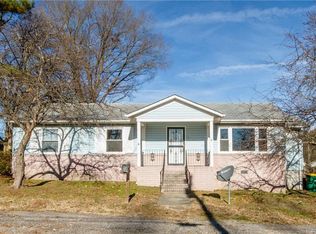 3203 Garland Ave, Hopewell, VA 23860