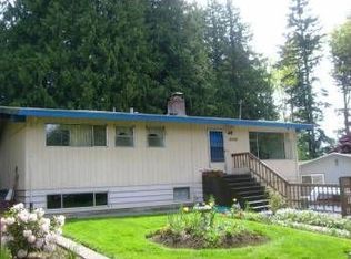 20008 33rd Ave NE, Lake Forest Park, WA 98155