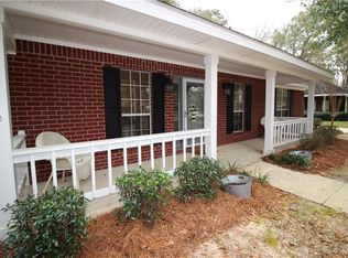 5241 Southern Oaks Trl, Grand Bay, AL 36541