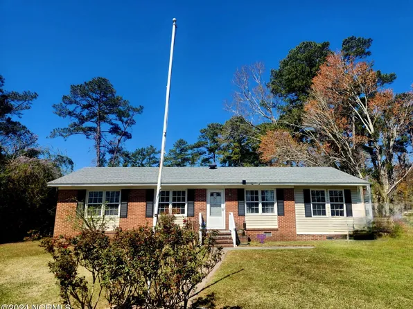 108 Greenway Court, Havelock, NC 28532
