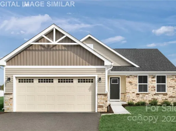 2115 Goldwood Dr #200, Charlotte, NC 28215