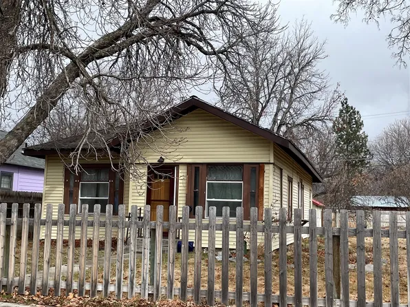416 N 5th St, Hamilton, MT 59840