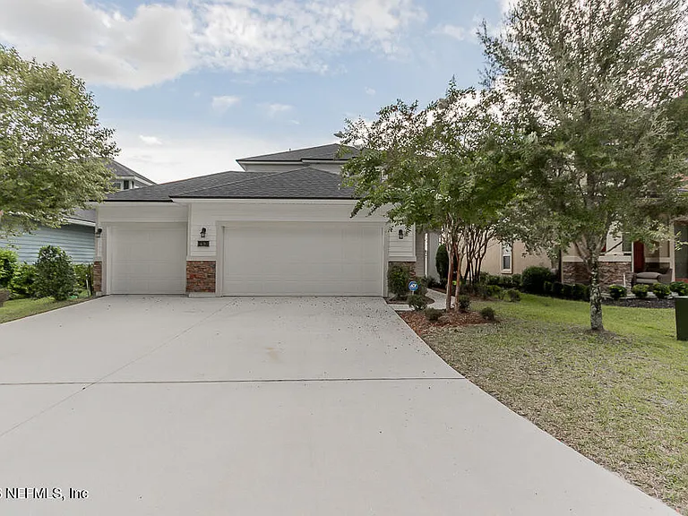 1492 Autumn Pines Dr — Photo 1