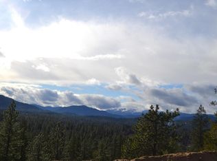 16 Sylvan Dr, Grants Pass, OR 97527