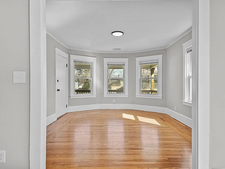 460 Eaton St #1 — Photo 11