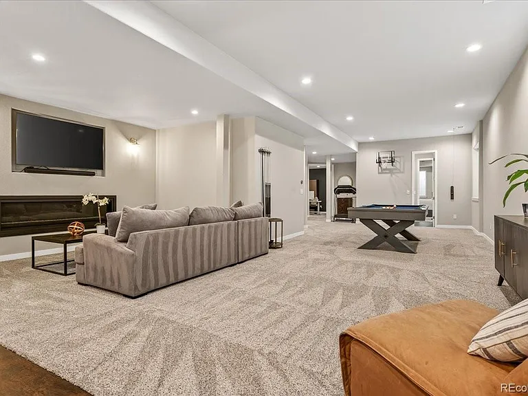 22280 Boundstone Dr — Photo 46