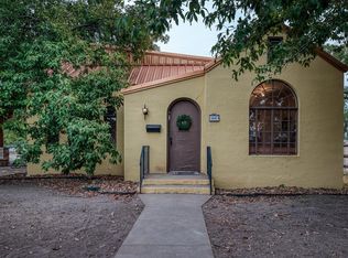 107 E 8th St, Del Rio, TX 78840