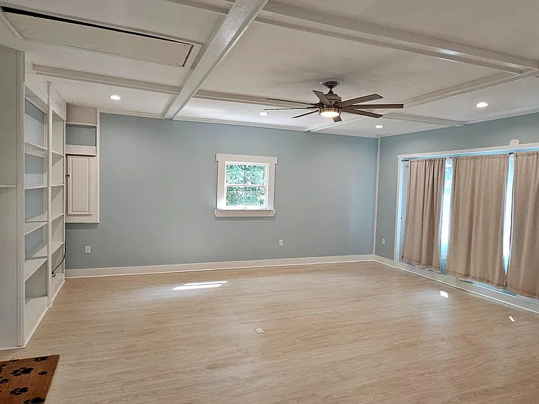 10109 Lees Mill Rd — Photo 16