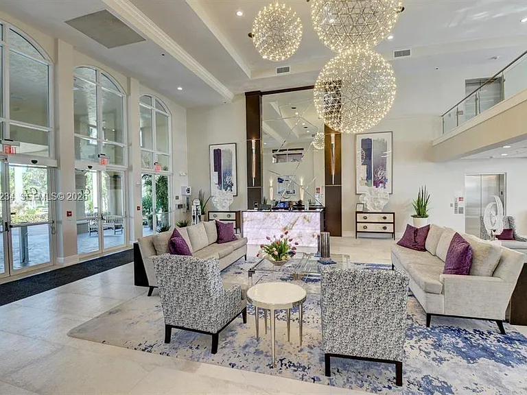 5876 Regal Glen Dr #101 — Photo 24