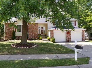 4505 W Bridgewood Dr, Columbia, MO 65203