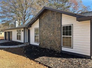 15 Chimney Smoke Dr, Stockbridge, GA 30281