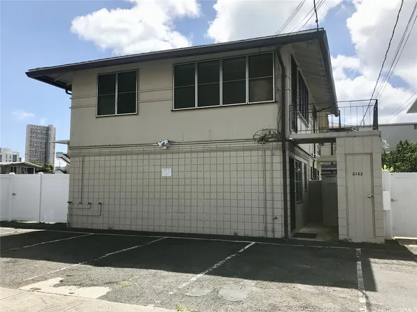 2123 Waiola St, Honolulu, HI 96826