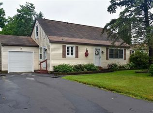 9025 Sunrise Dr, Rome, NY 13440
