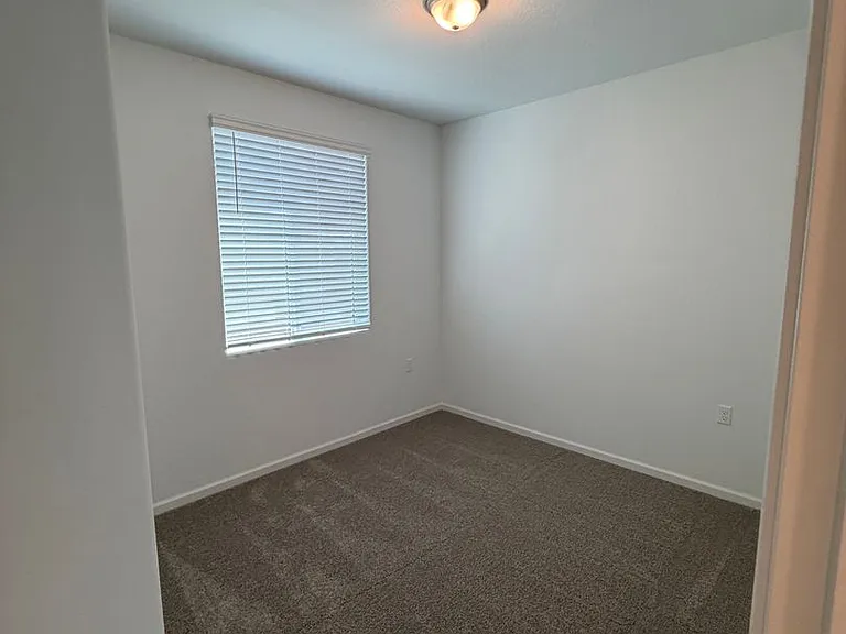 3021 N Monarch St — Photo 3