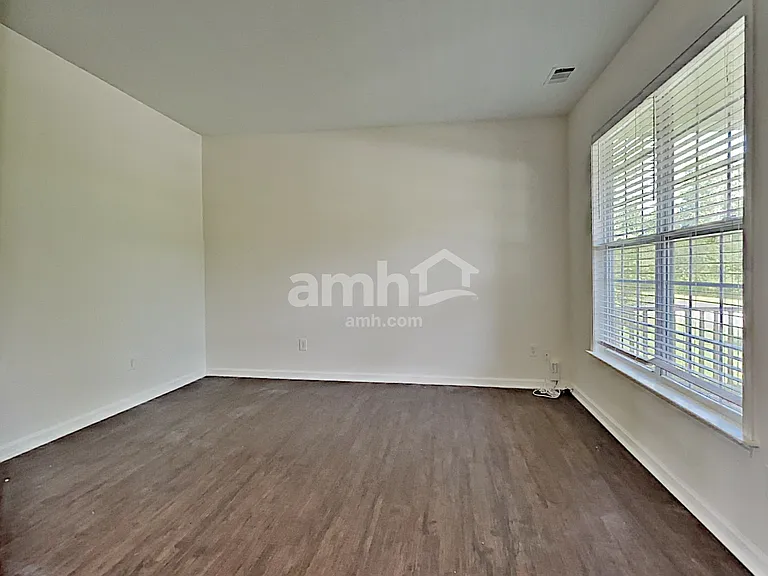228 Oakland Way — Photo 26