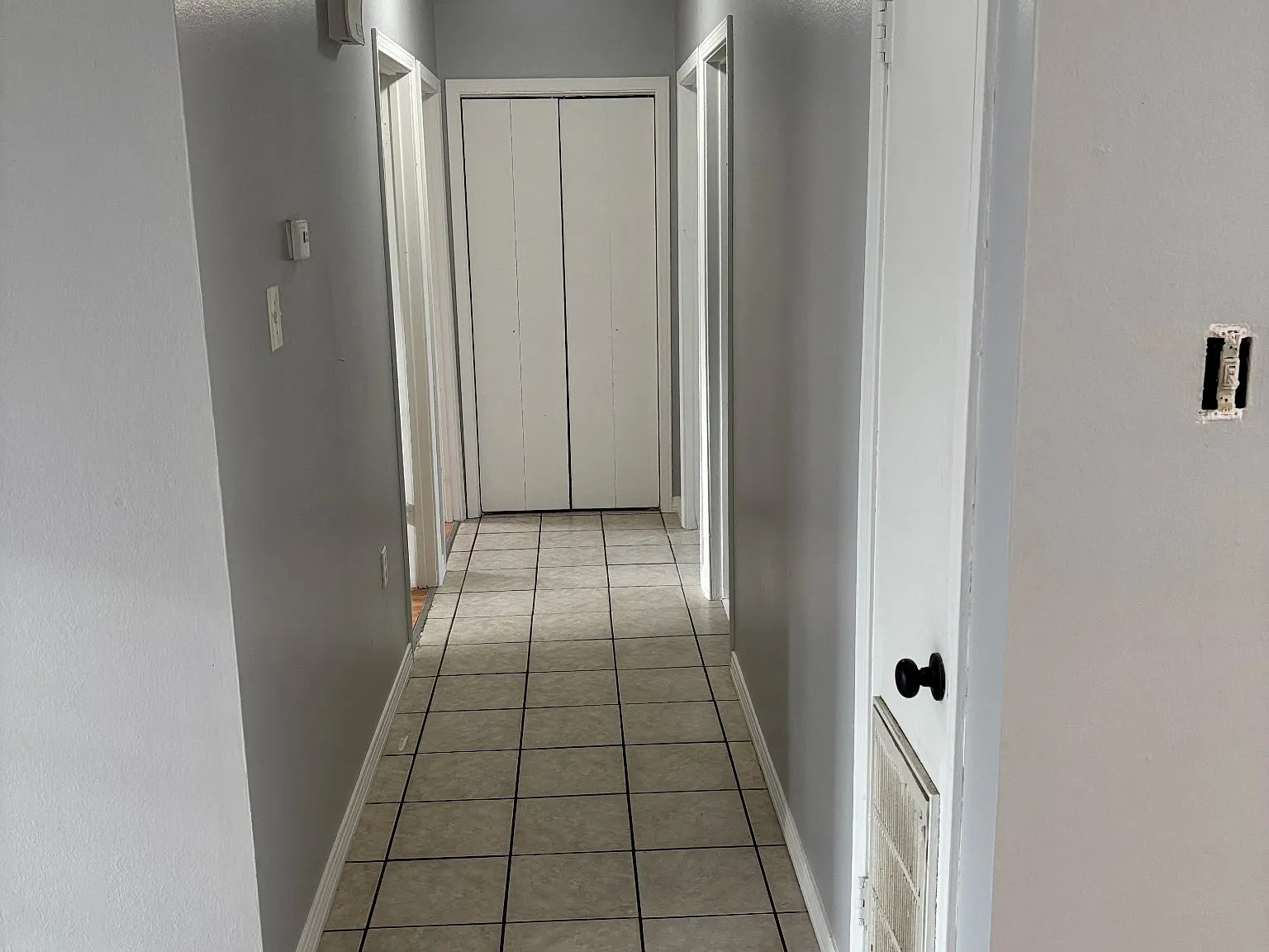 3 bed, 1400 sqft, $1,500 — Photo 4