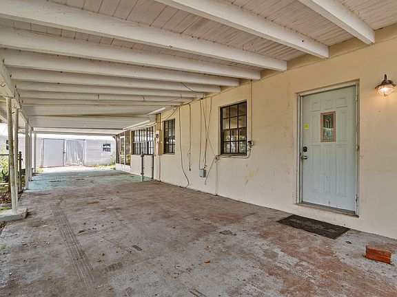 3rd image of 504 Cornell Ave