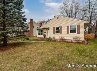 2429 Richards Dr SE, East Grand Rapids, MI