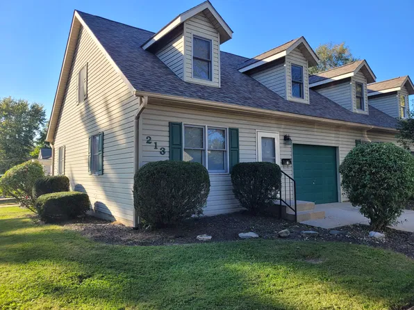 213 W Vine St APT 1, Wilmington, OH 45177