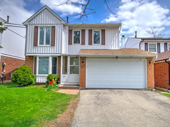 17 Wintermute Blvd, Toronto, ON M1W 3M4