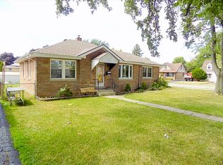 132 Alvin Ave, Northlake, IL 60164