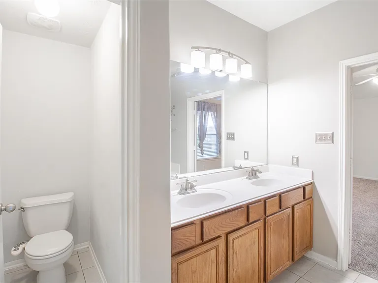 6126 Menor Crest Dr — Photo 25