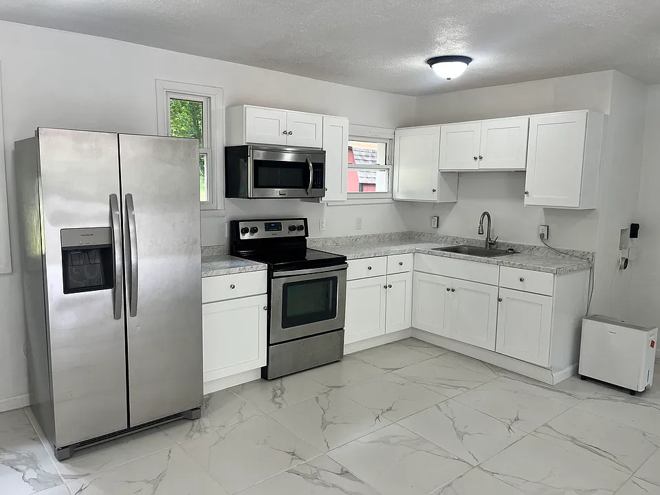 142 Cordial Dr