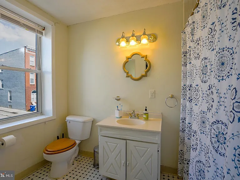 1501 Light St #2 — Photo 13
