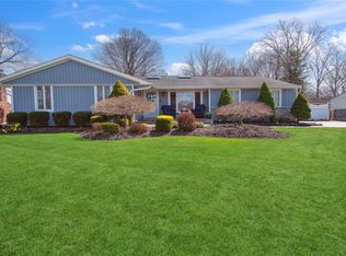 22 Osage Dr, Huntington Station, NY 11746