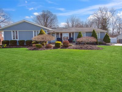 22 Osage Drive, Huntington Station, NY, 11746