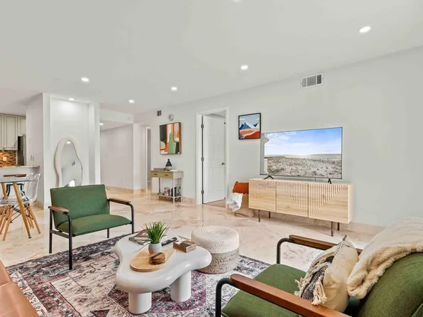 330 Bluefish Dr, Fort Walton Beach, FL