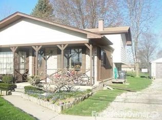 39703 Milan St, Harrison Township, MI 48045