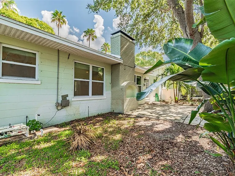 303 Wildwood Way #A — Photo 32