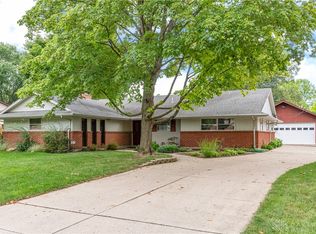 4224 Fernbrook St, Dayton, OH 45440