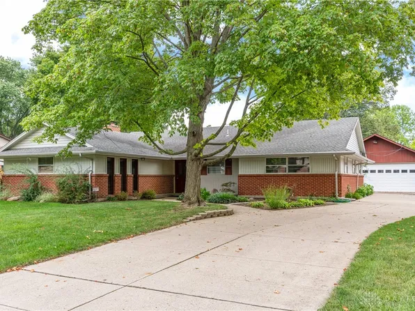 4224 Fernbrook St, Dayton, OH 45440