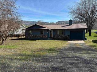 125 N Hill St, Kamiah, ID 83536